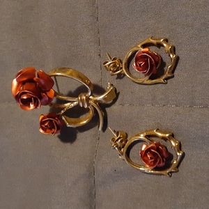 Gold Plated Red Rose Brooch & Earrings Set Brooch 1 1/2" X 1  Earrings 1" X 1/2"